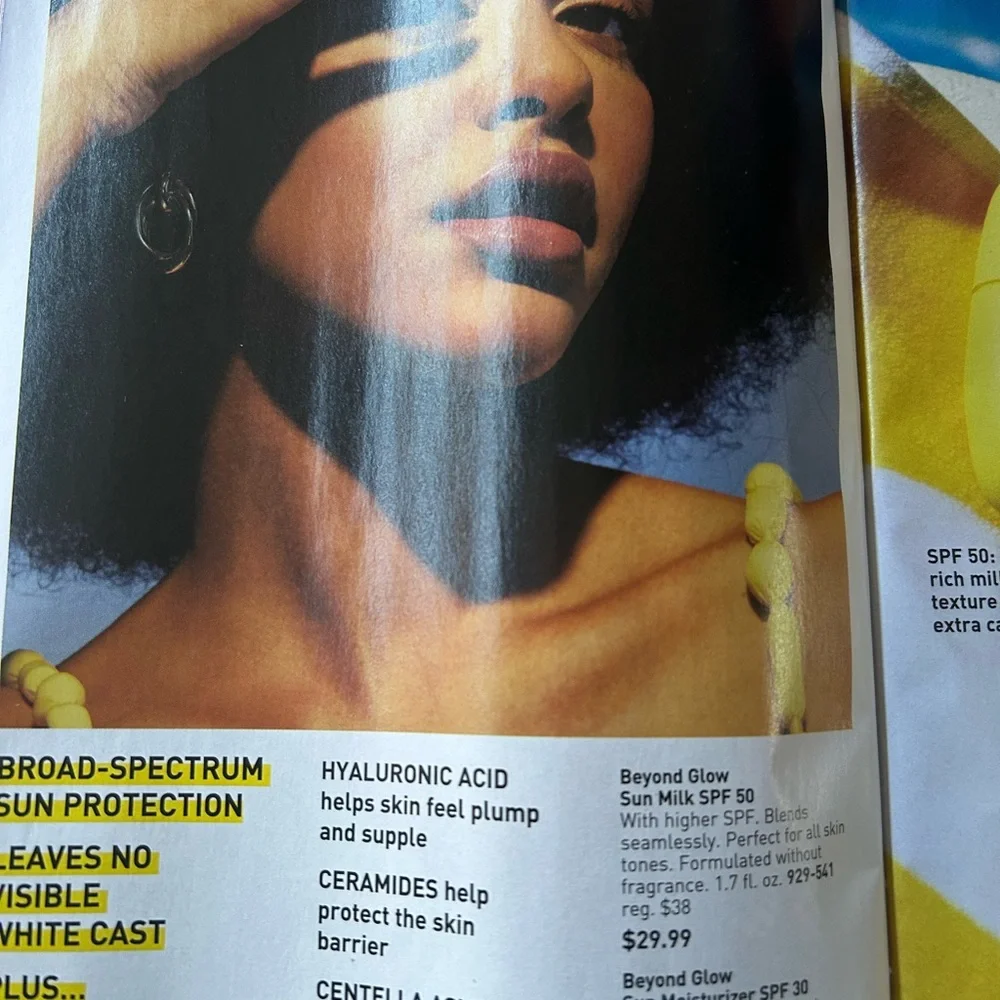 Avon Beyond Glow Sun Milk SPF 50 - Picture 2 of 3